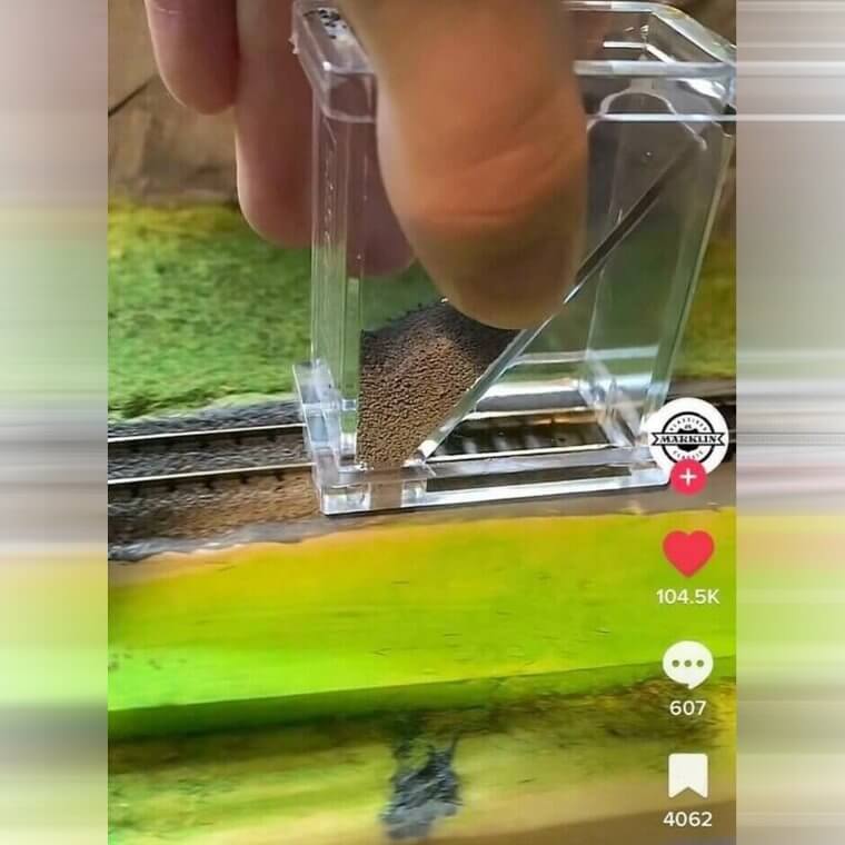 A Special Tool for Gravel on a Model Train Track